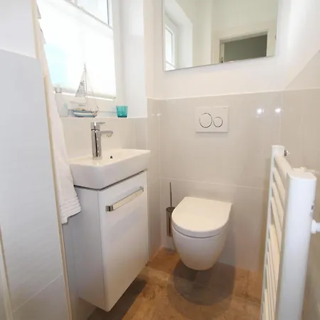 Apartament Kaeptn Teunis - Westerhoern 5, App C Wenningstedt-Braderup